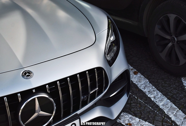 Mercedes-AMG GT C C190 2019