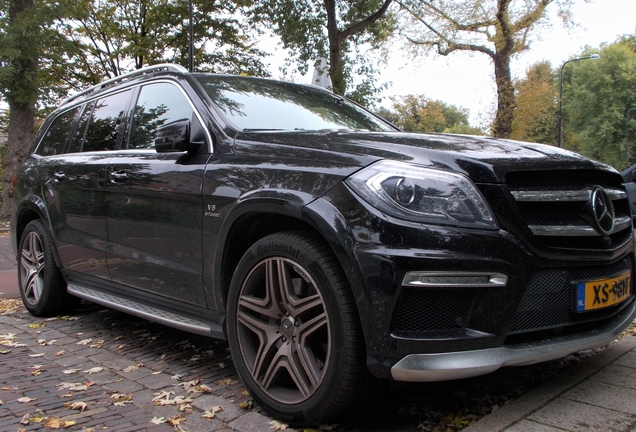 Mercedes-Benz GL 63 AMG X166