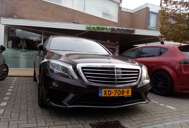 Mercedes-Benz S 63 AMG V222