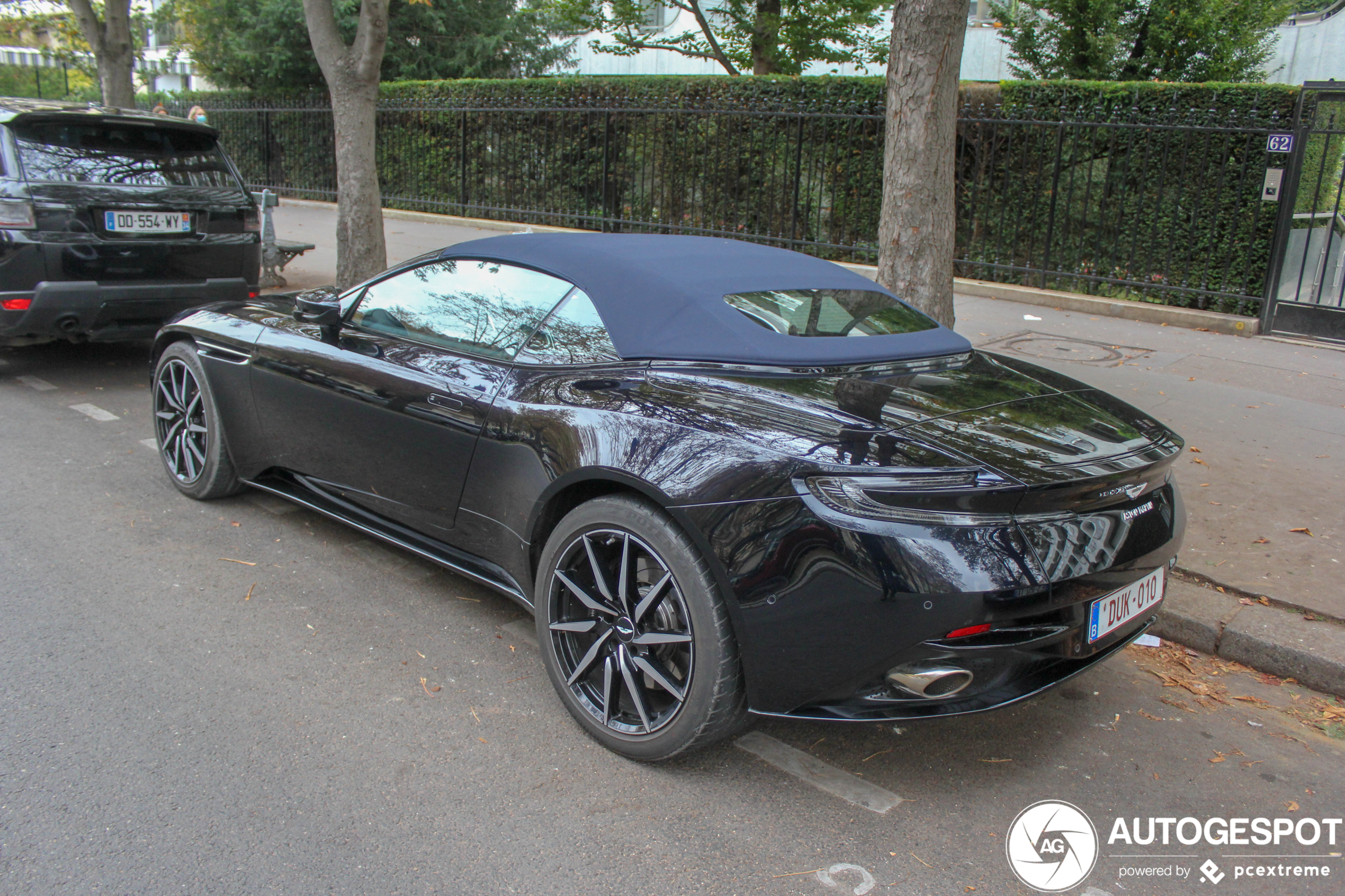 Aston Martin DB11 V8 Volante