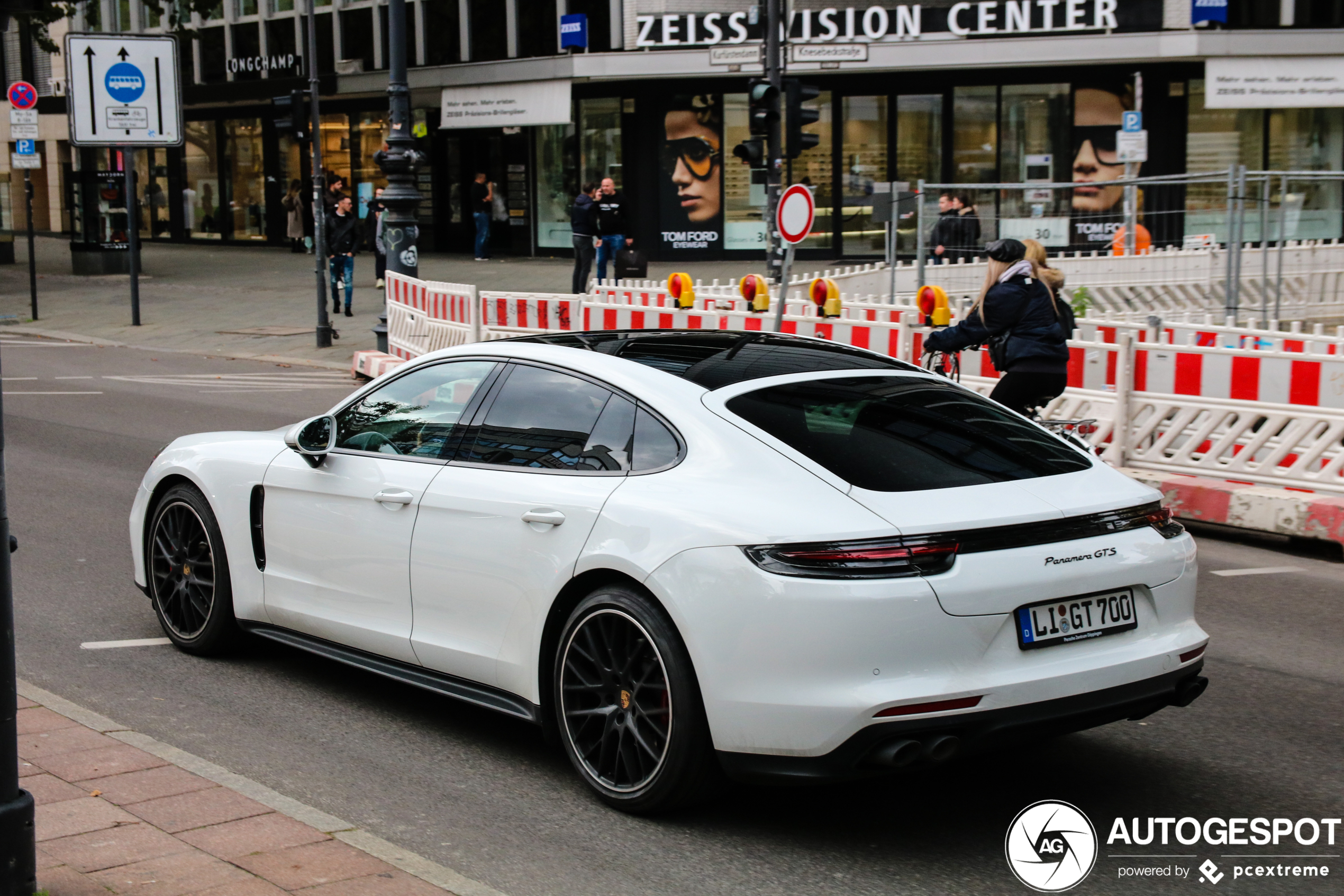 Porsche 971 Panamera GTS MkI