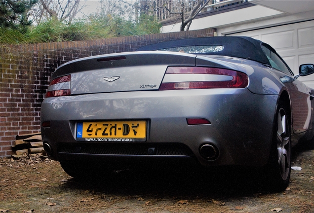 Aston Martin V8 Vantage Roadster