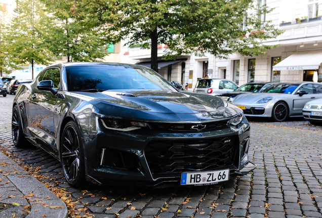 Chevrolet Camaro ZL1 2016