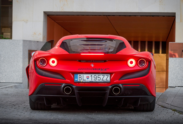 Ferrari F8 Tributo