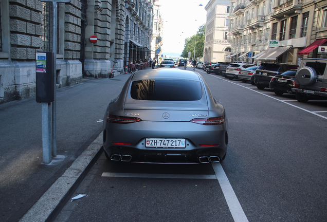 Mercedes-AMG GT 63 S X290