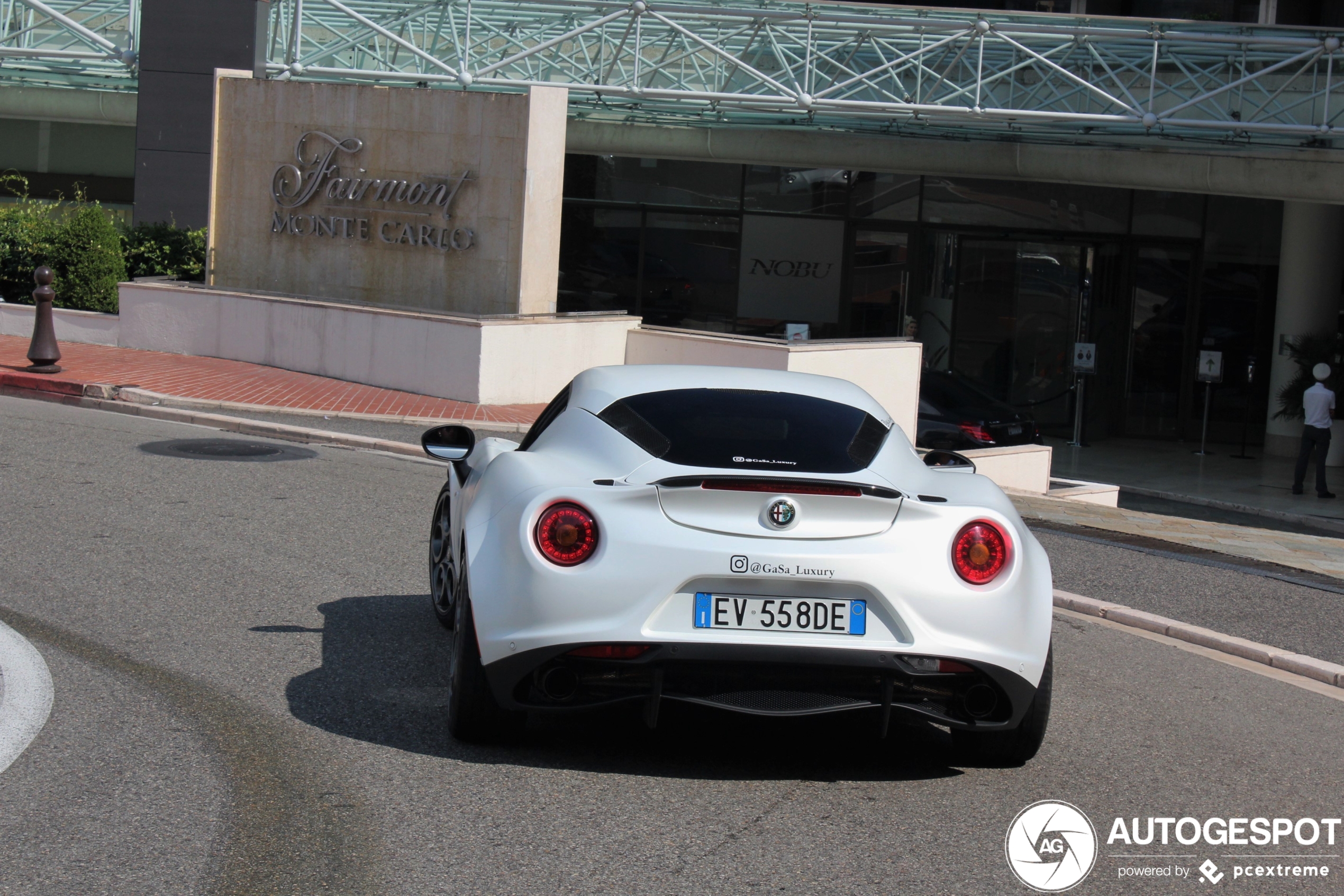 Alfa Romeo 4C Launch Edition