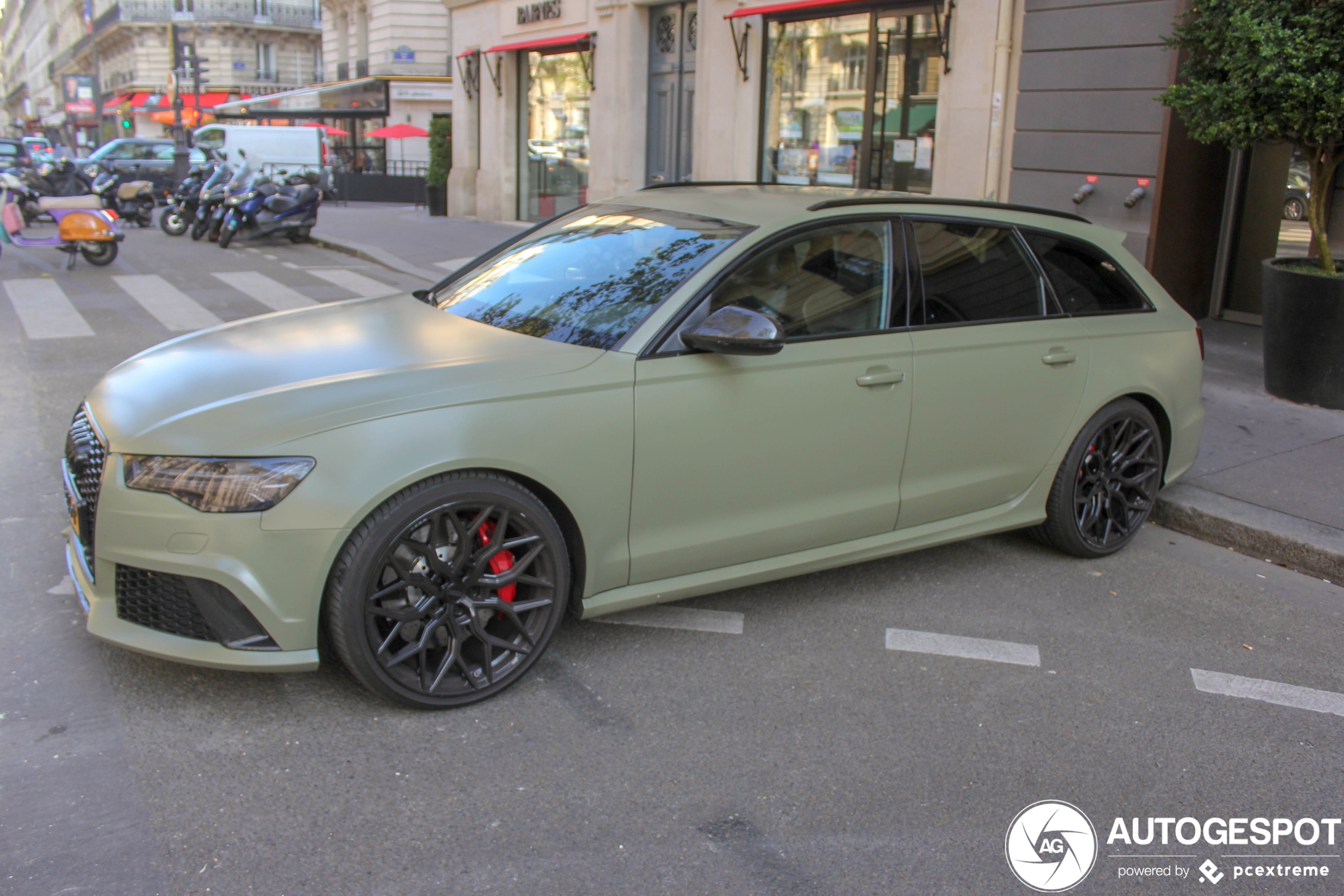 Audi RS6 Avant C7 2015