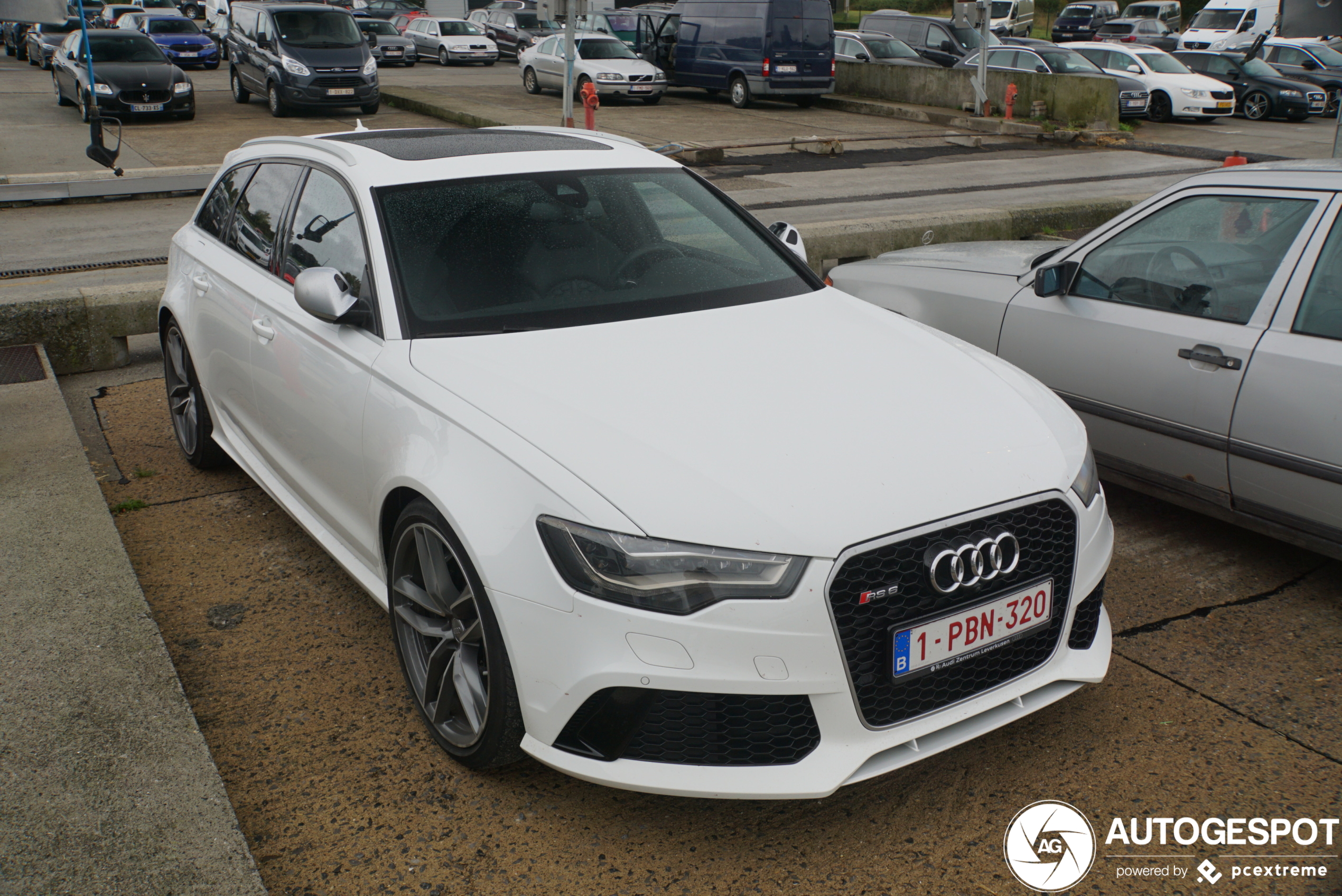 Audi RS6 Avant C7