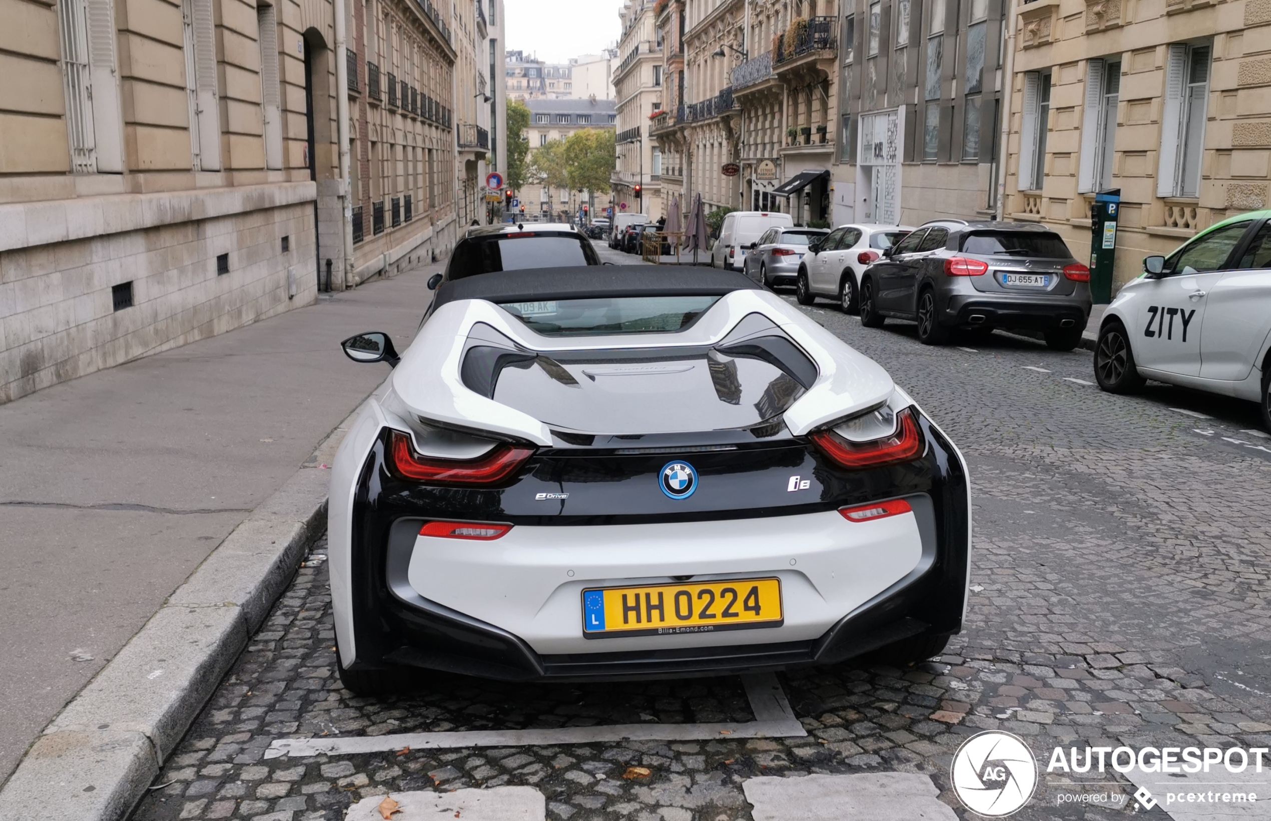 BMW i8 Roadster