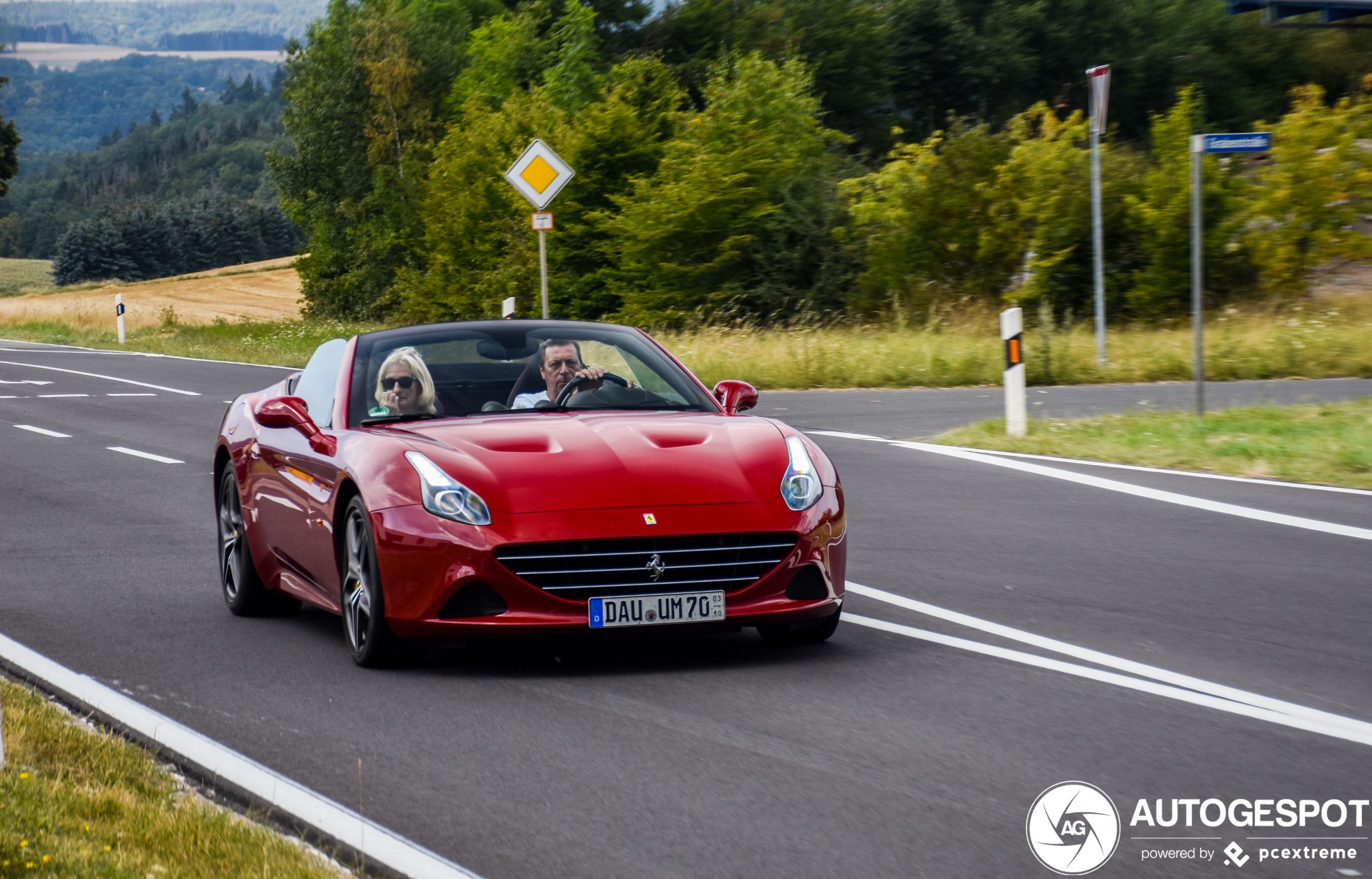 Ferrari California T