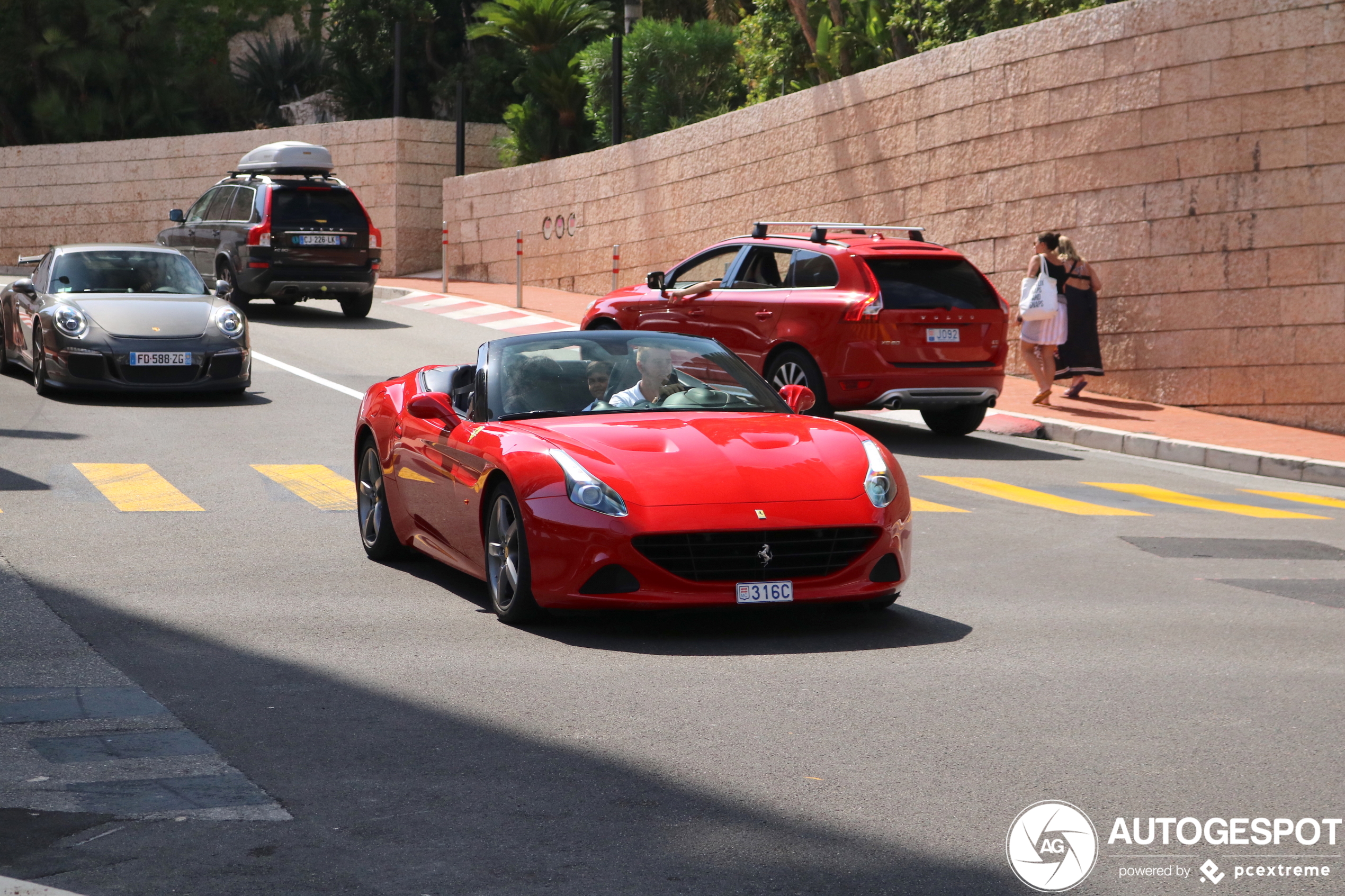 Ferrari California T