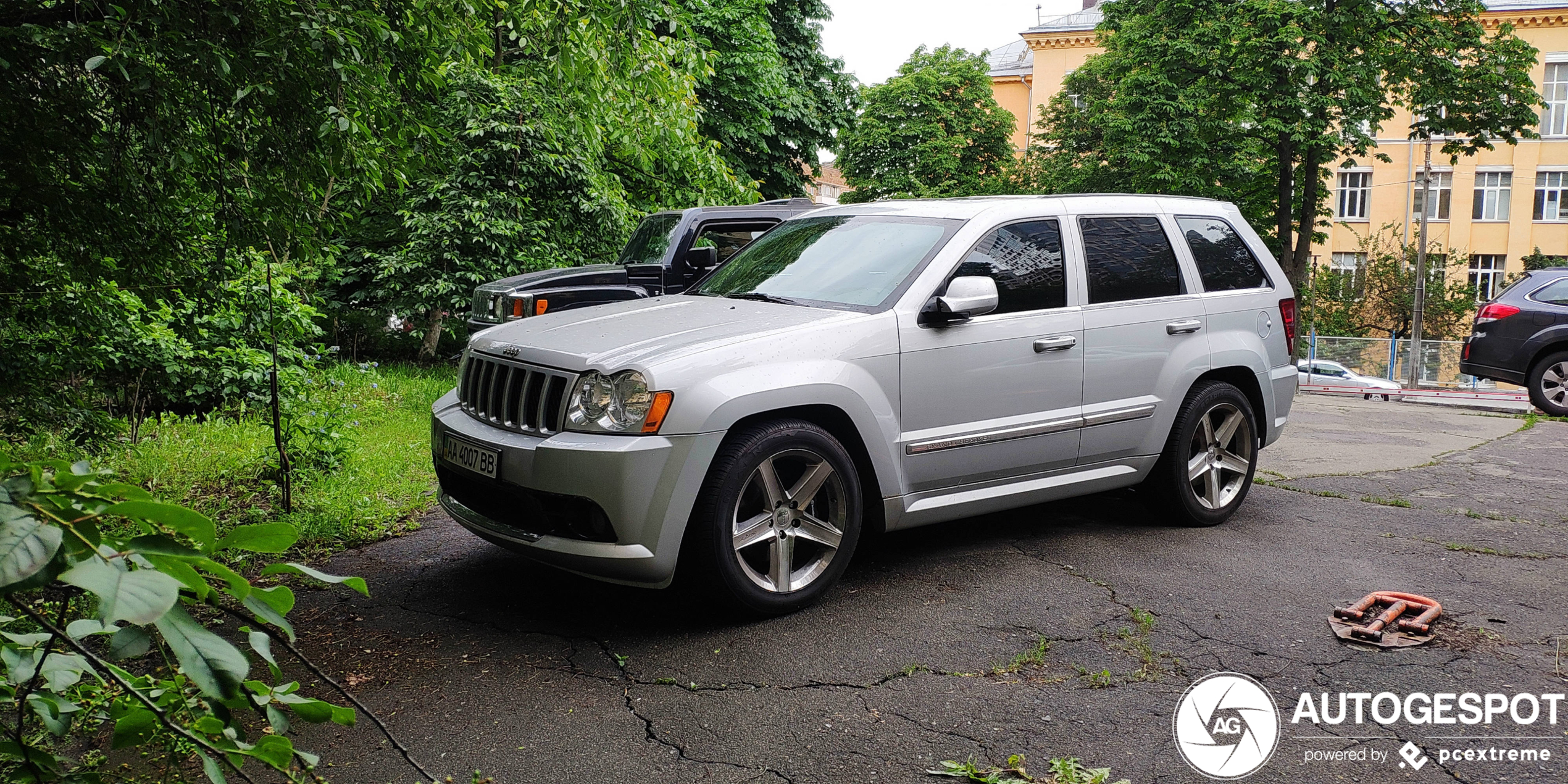 Jeep Grand Cherokee SRT-8 2005