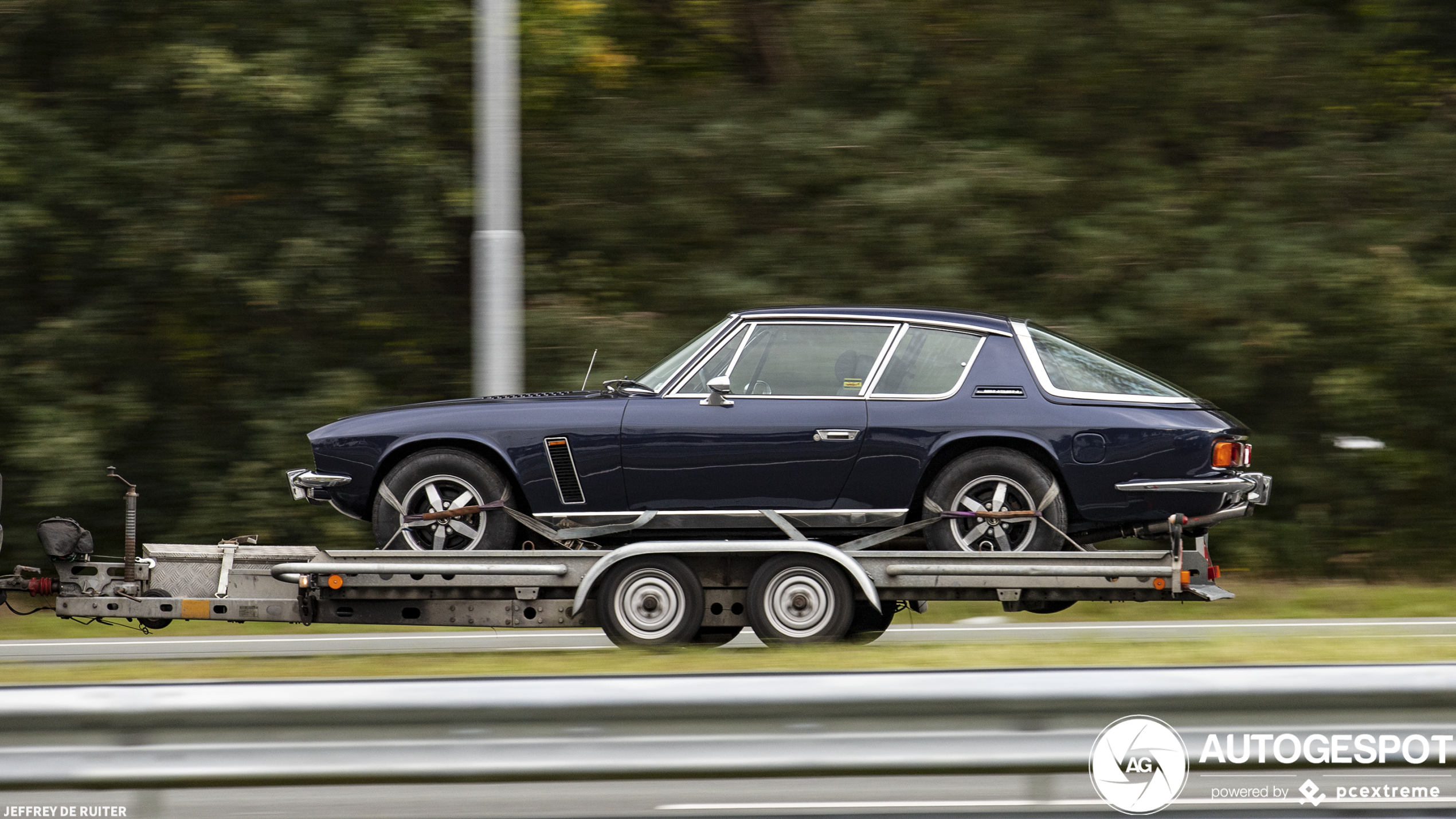 Jensen Interceptor SP