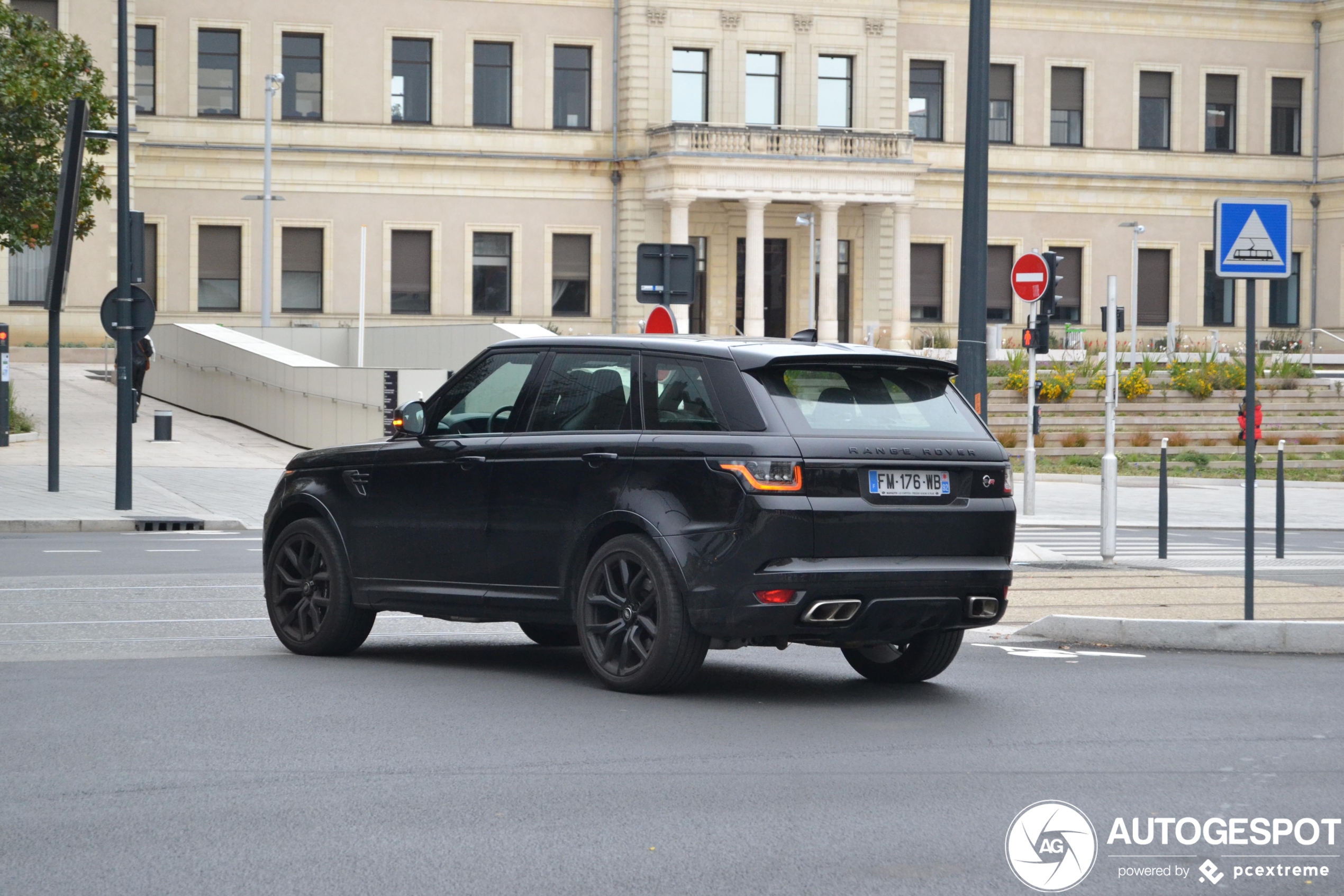 Land Rover Range Rover Sport SVR 2018