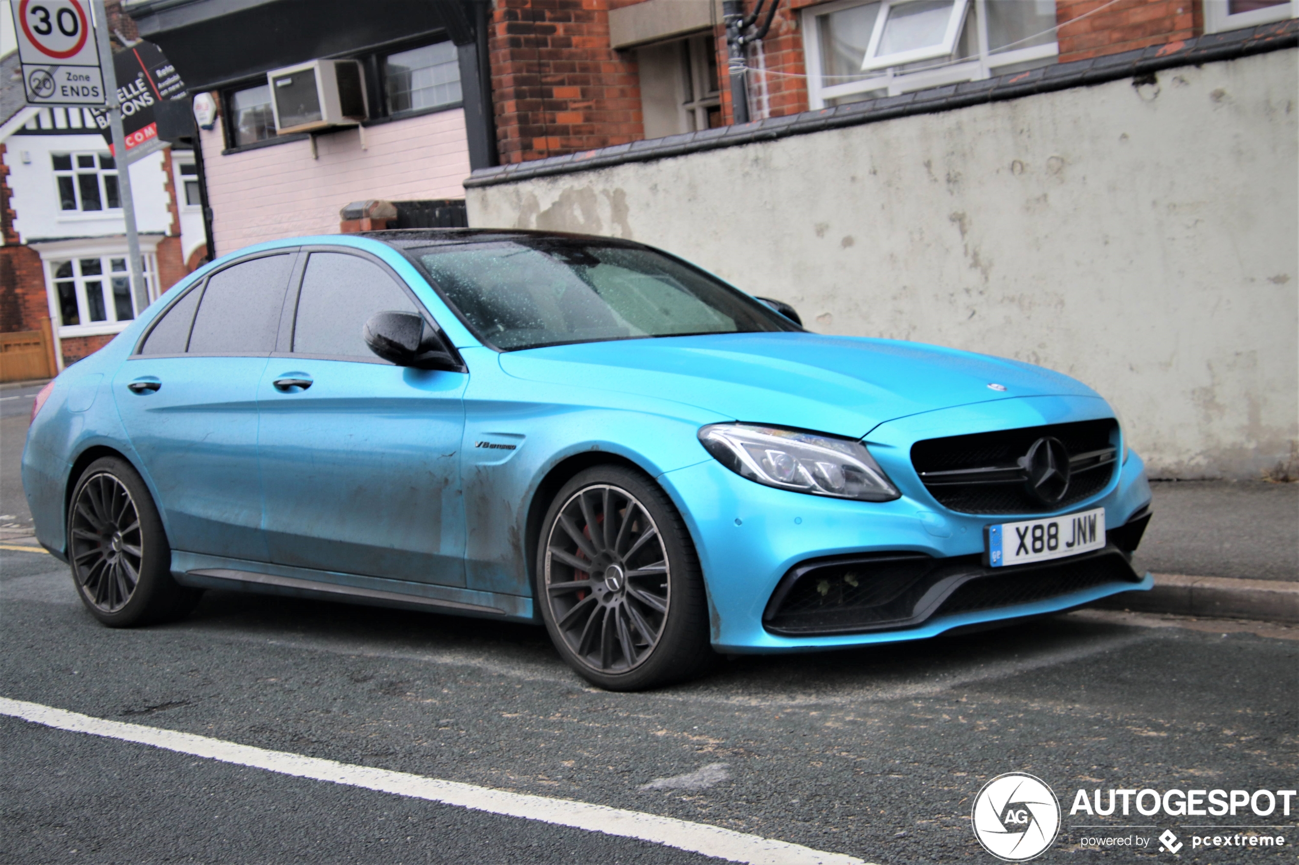 Mercedes-AMG C 63 S W205