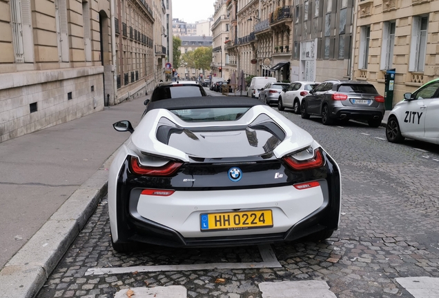 BMW i8 Roadster