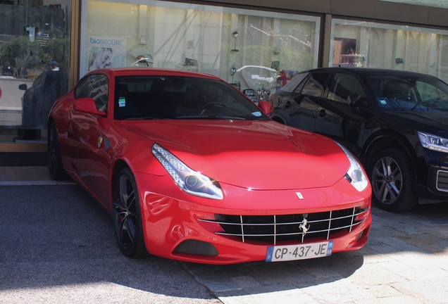 Ferrari FF