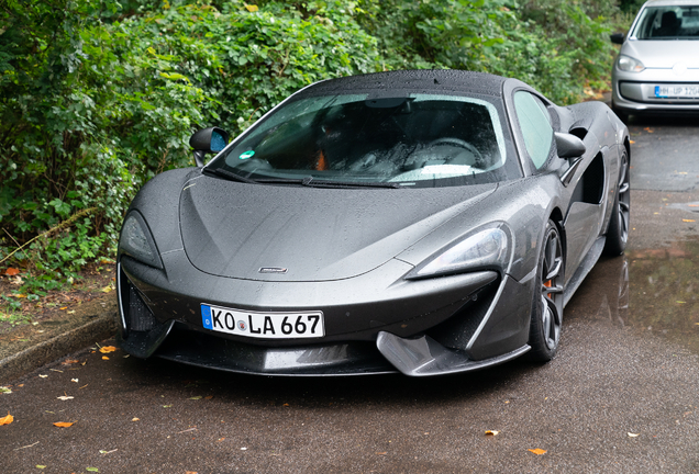 McLaren 570GT