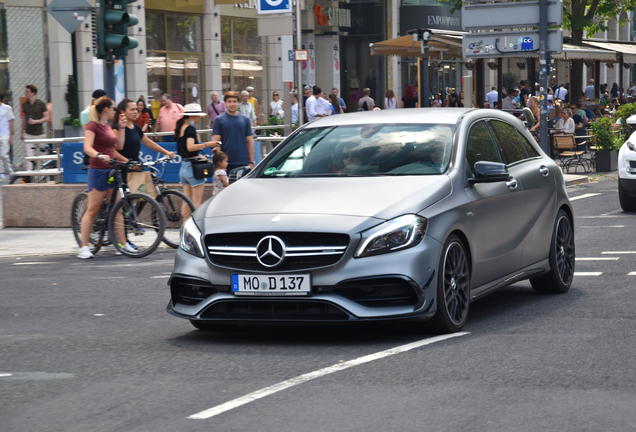 Mercedes-AMG A 45 W176 2015