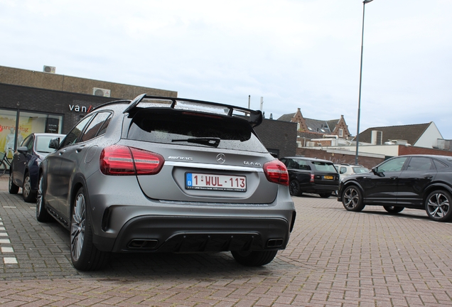 Mercedes-AMG GLA 45 X156 2017