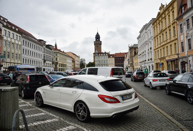 Mercedes-Benz CLS 63 AMG X218 Shooting Brake