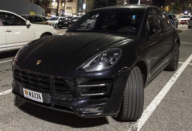 Porsche 95B Macan Turbo