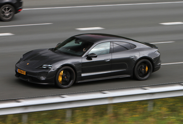 Porsche Taycan Turbo S