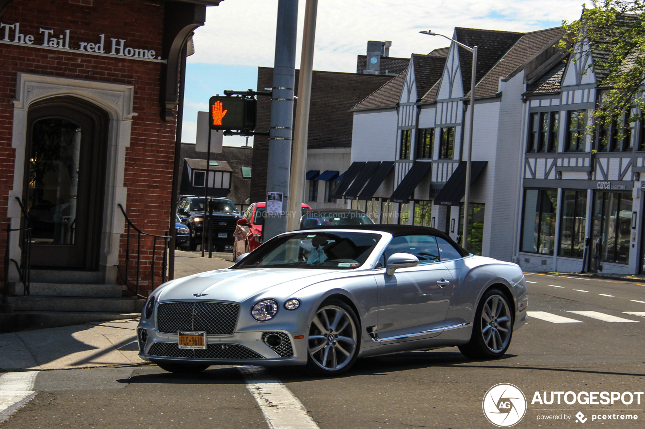 Bentley Continental GTC V8 2020