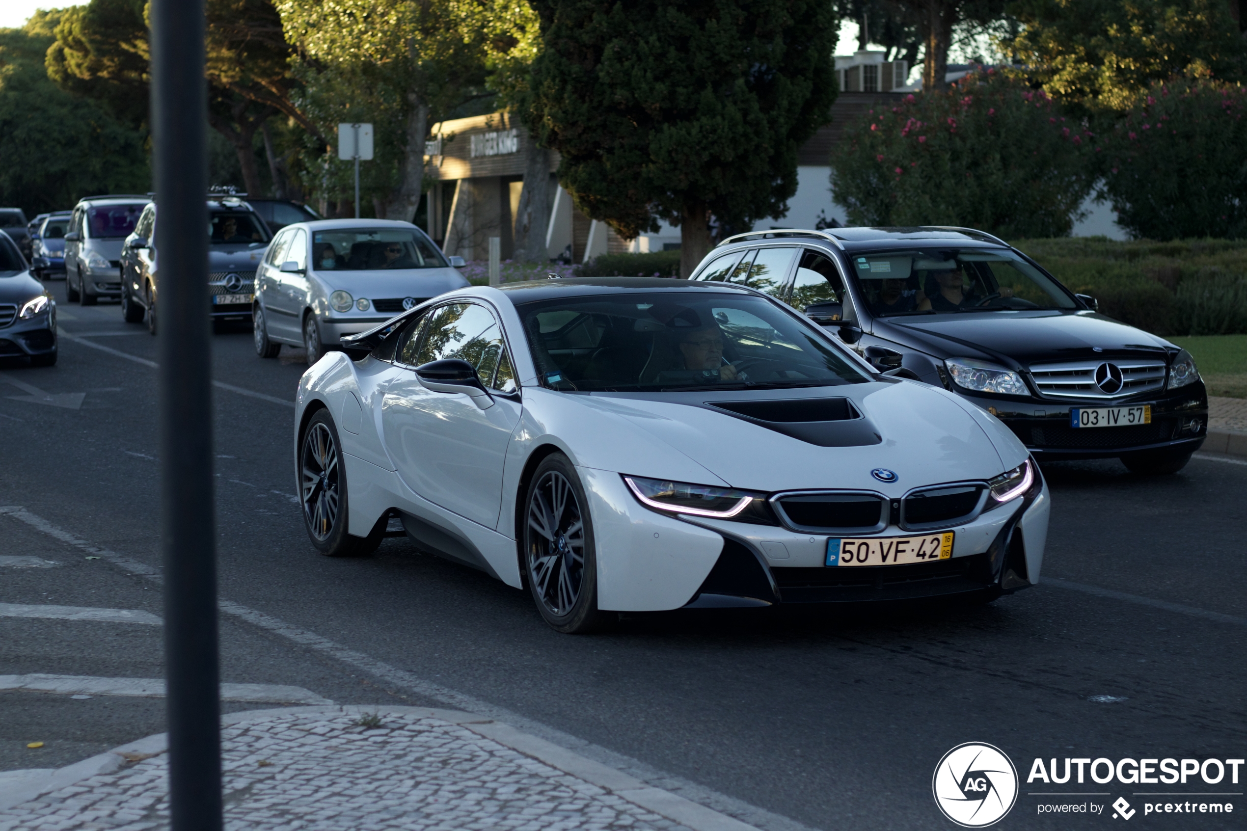 BMW i8