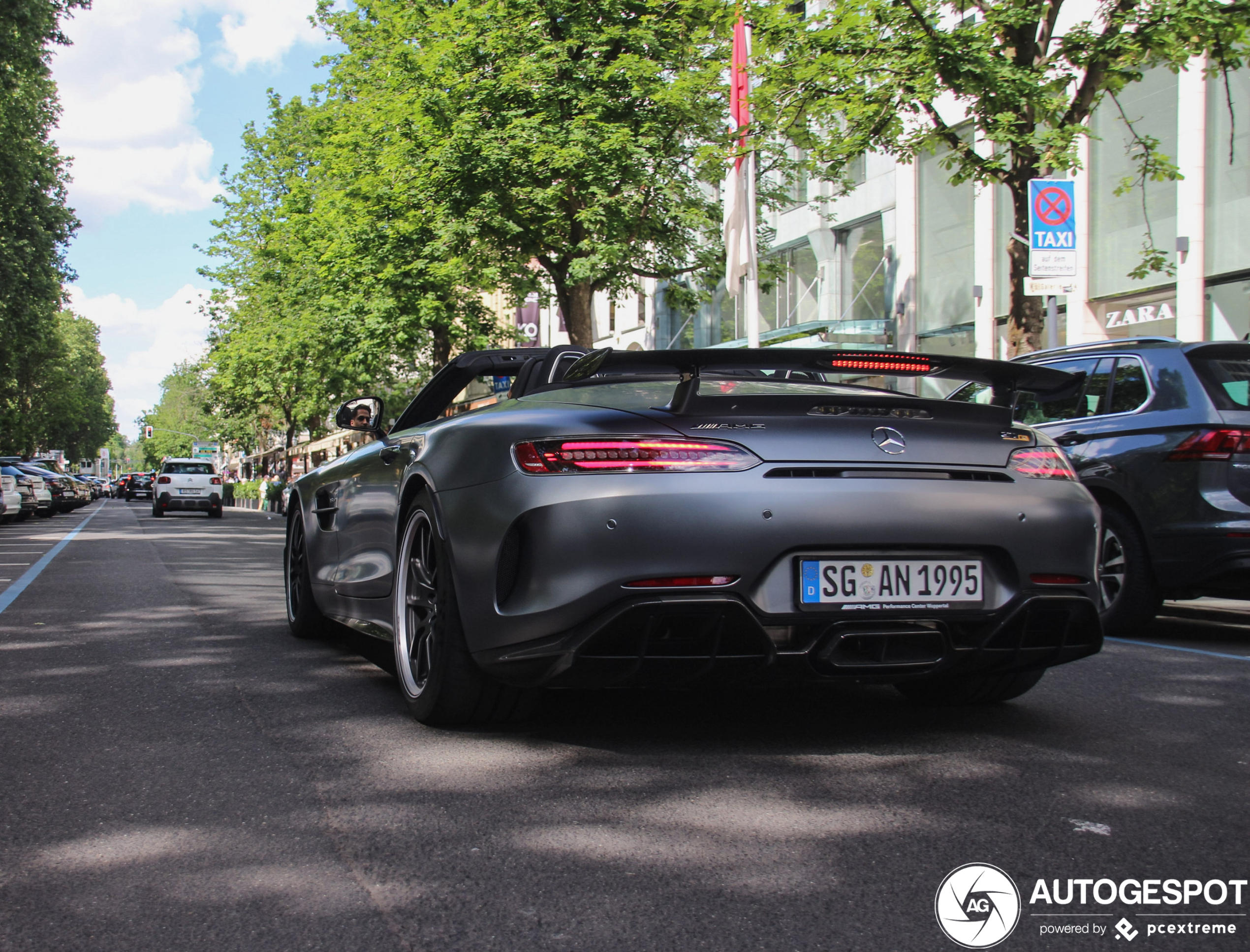 Mercedes-AMG GT R Roadster R190