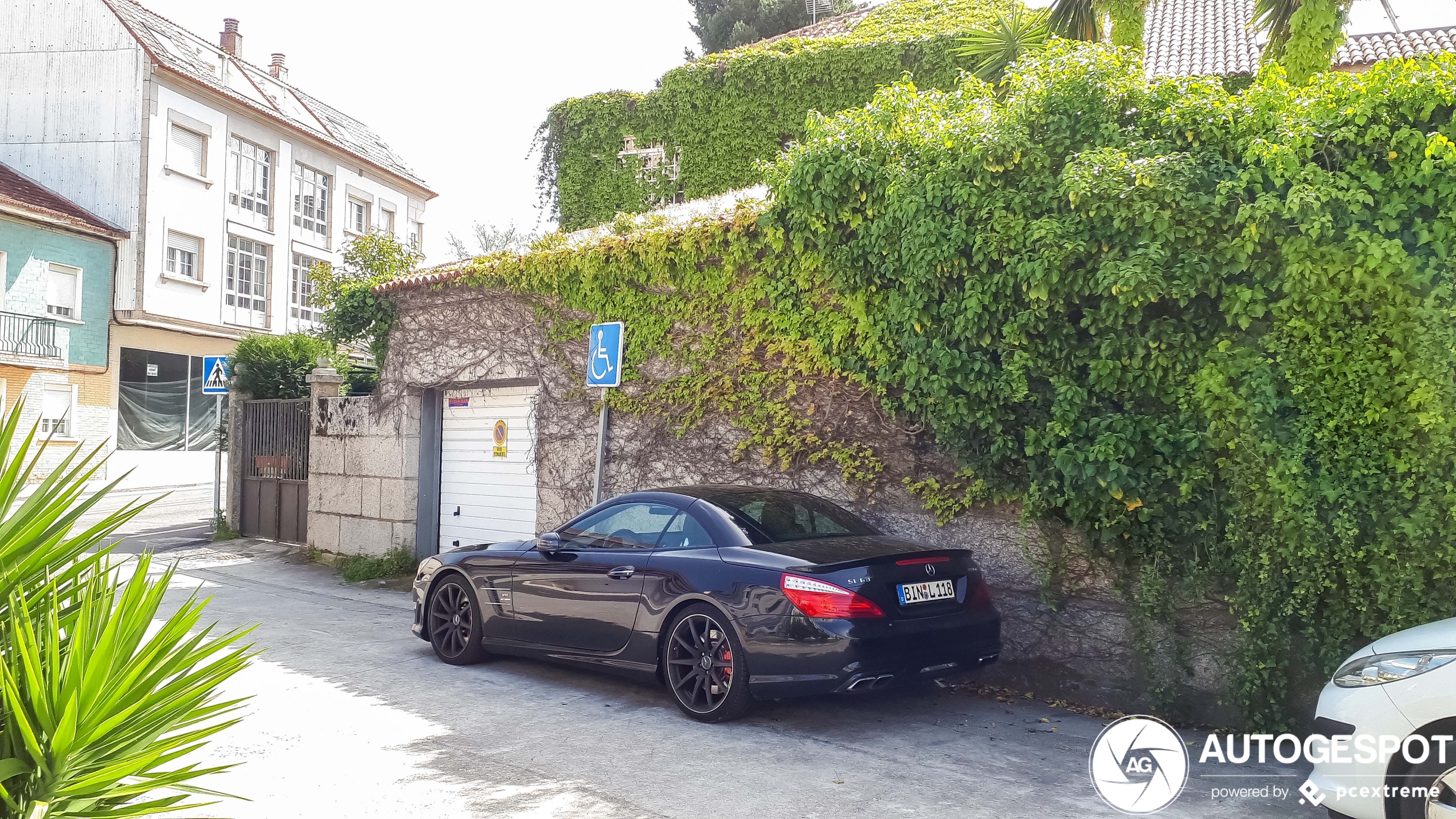 Mercedes-Benz SL 63 AMG R231