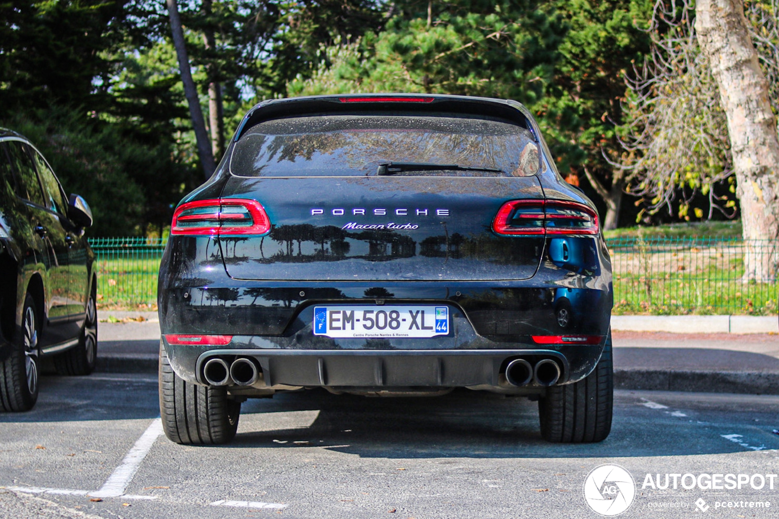 Porsche 95B Macan Turbo