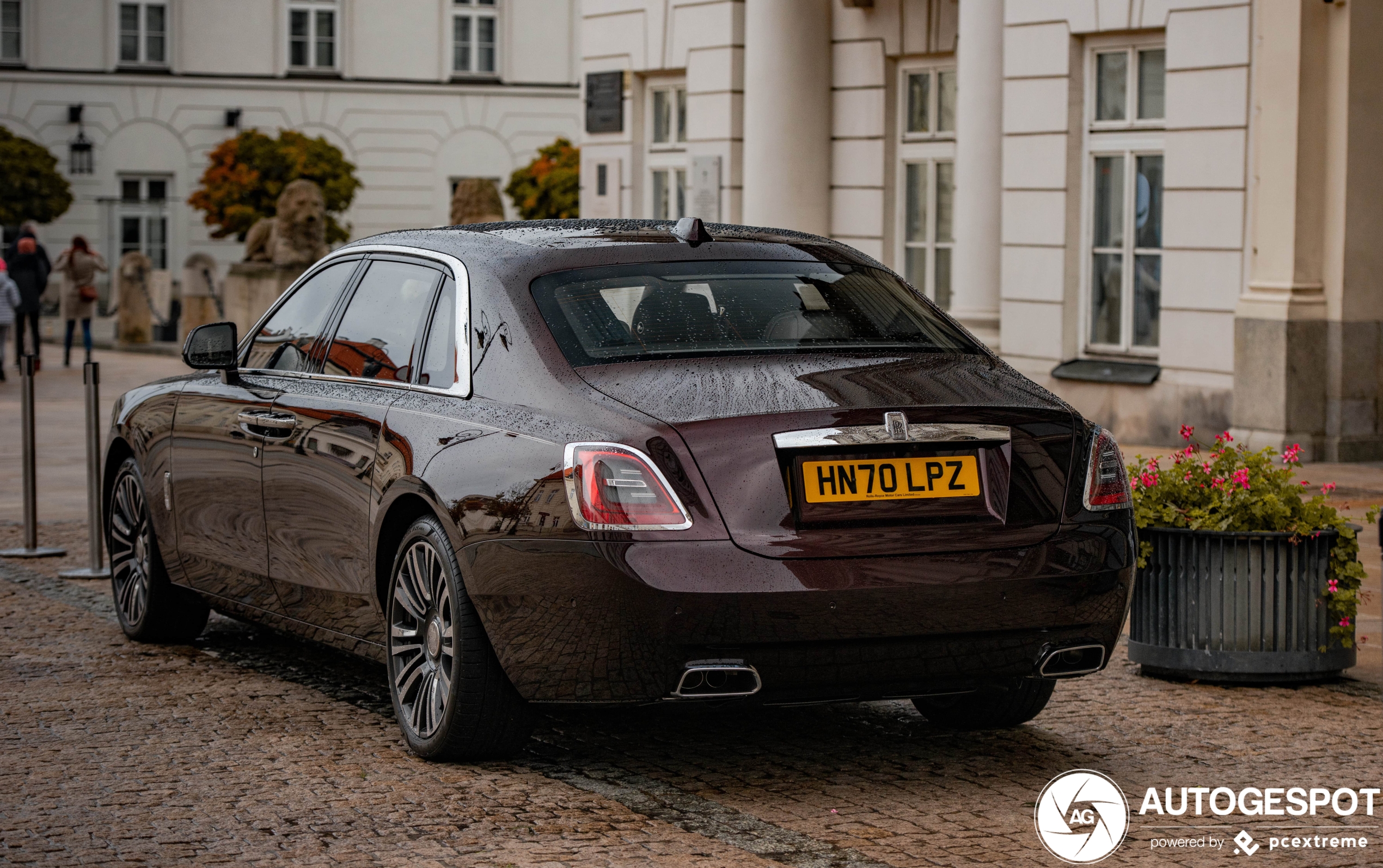 Dit is de nieuwe en verlengde Rolls-Royce Ghost