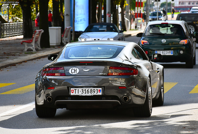 Aston Martin V8 Vantage