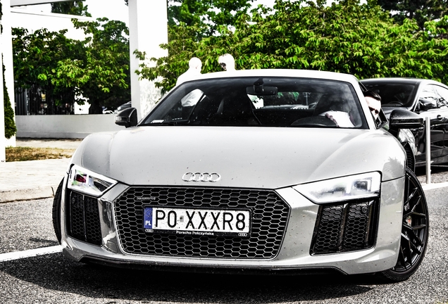 Audi R8 V10 Plus 2015