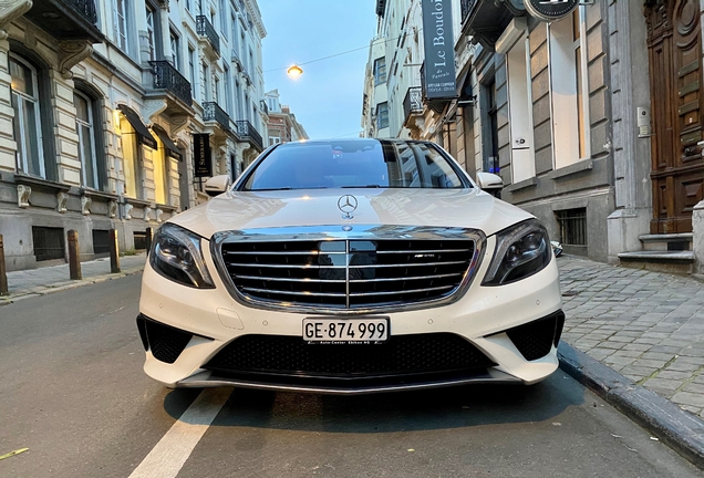 Mercedes-Benz S 63 AMG V222