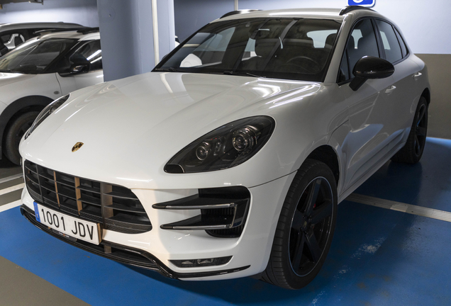 Porsche 95B Macan Turbo