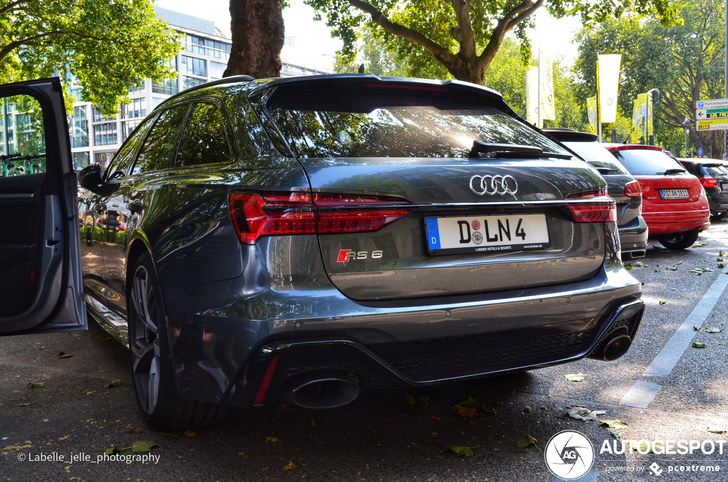 Audi RS6 Avant C8