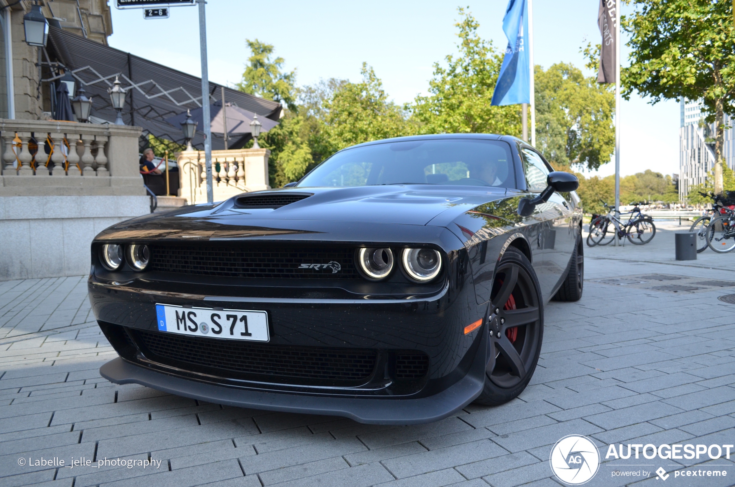 Dodge Challenger SRT Hellcat