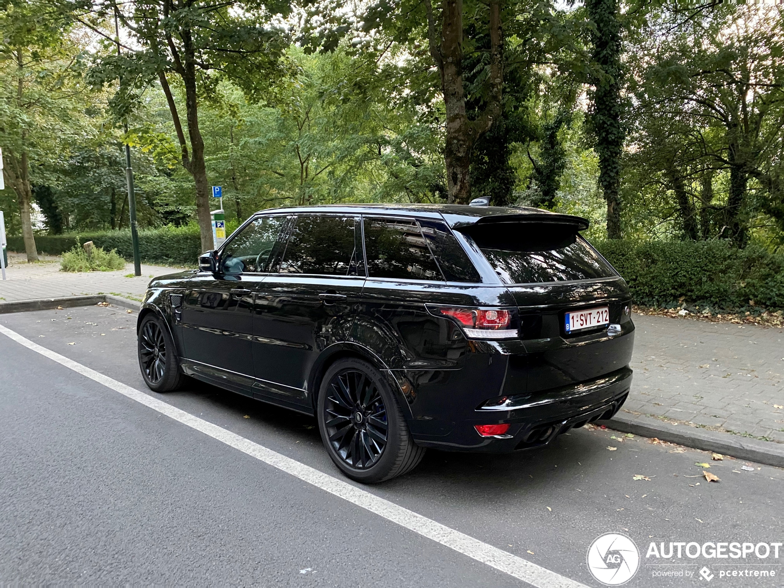 Land Rover Range Rover Sport SVR