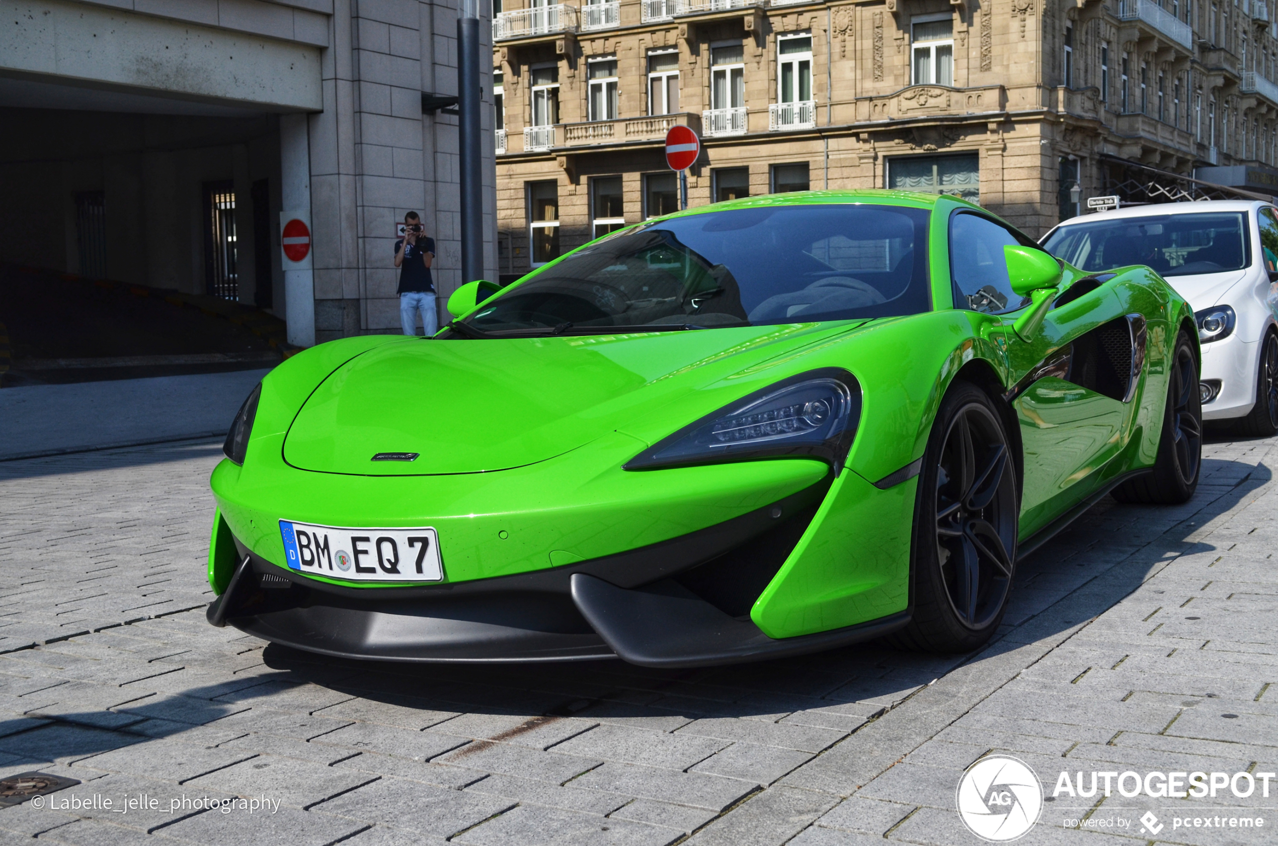 McLaren 570S