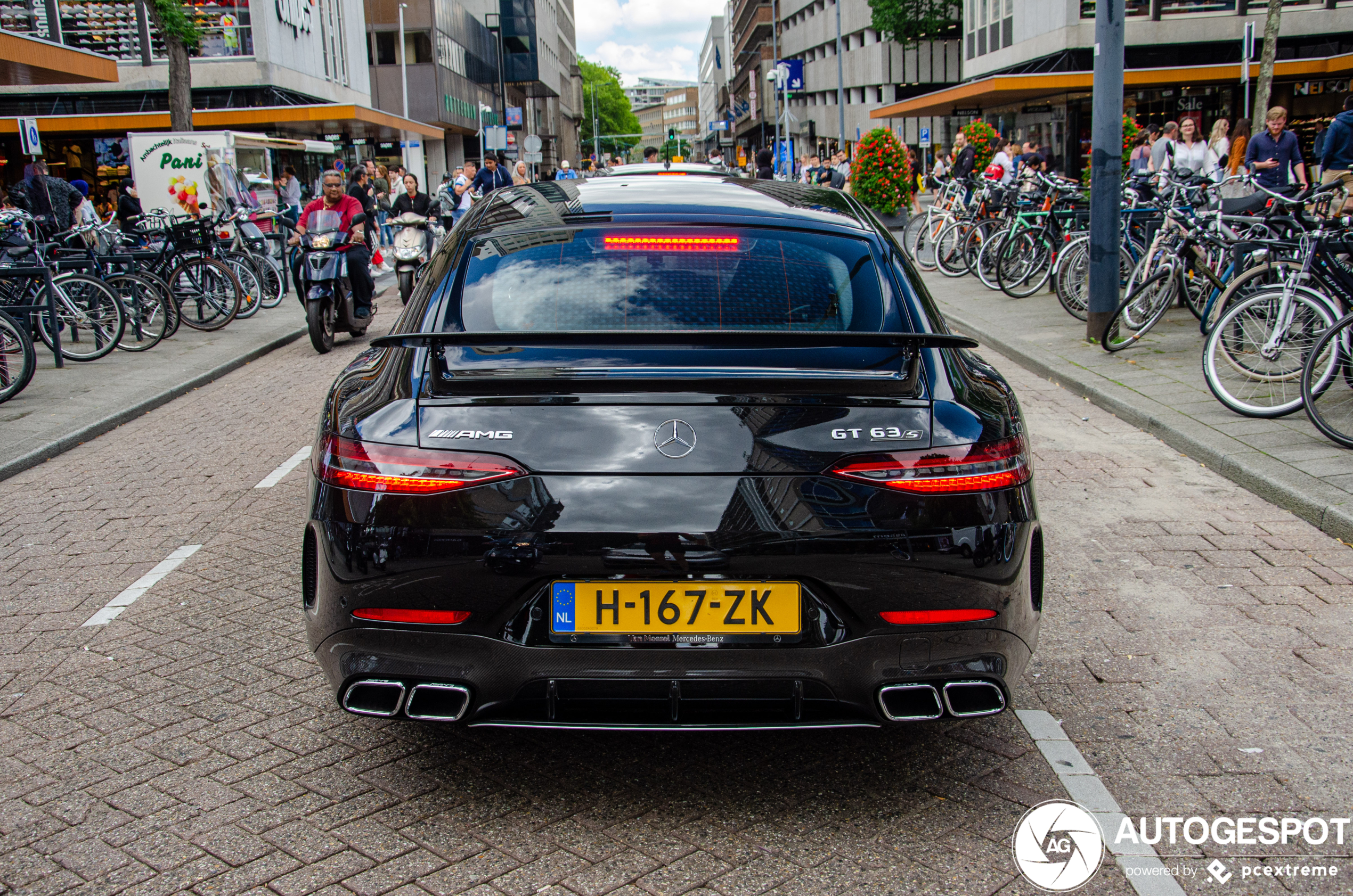 Mercedes-AMG GT 63 S X290