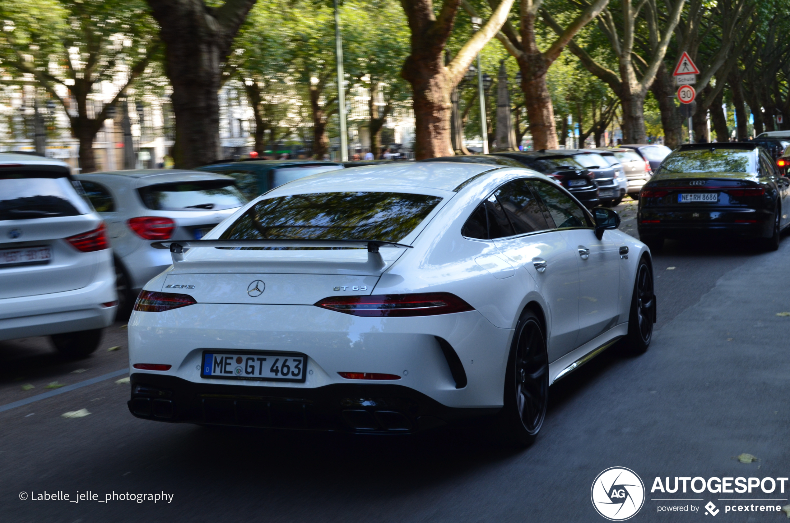 Mercedes-AMG GT 63 X290