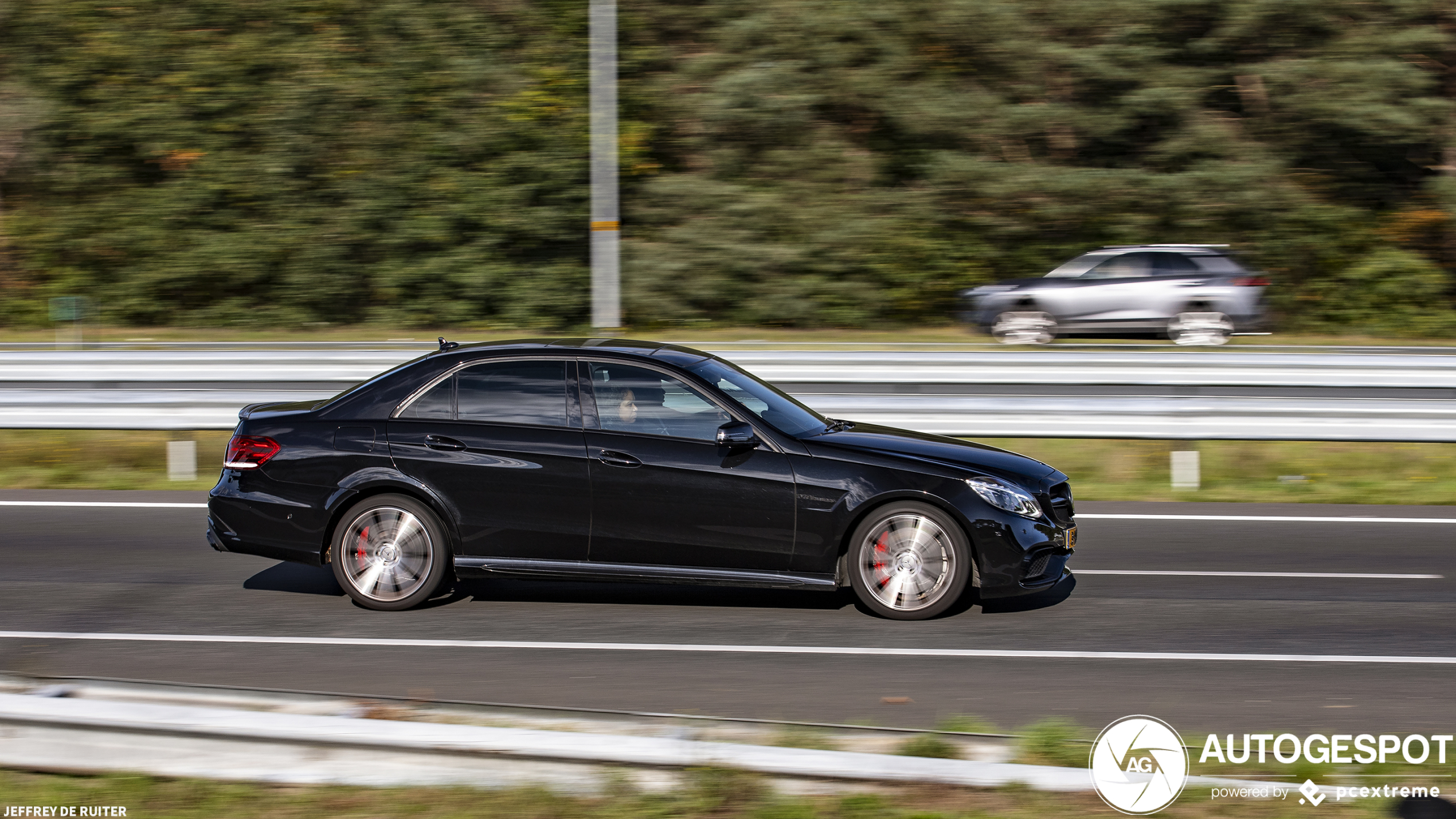 Mercedes-Benz E 63 AMG S W212