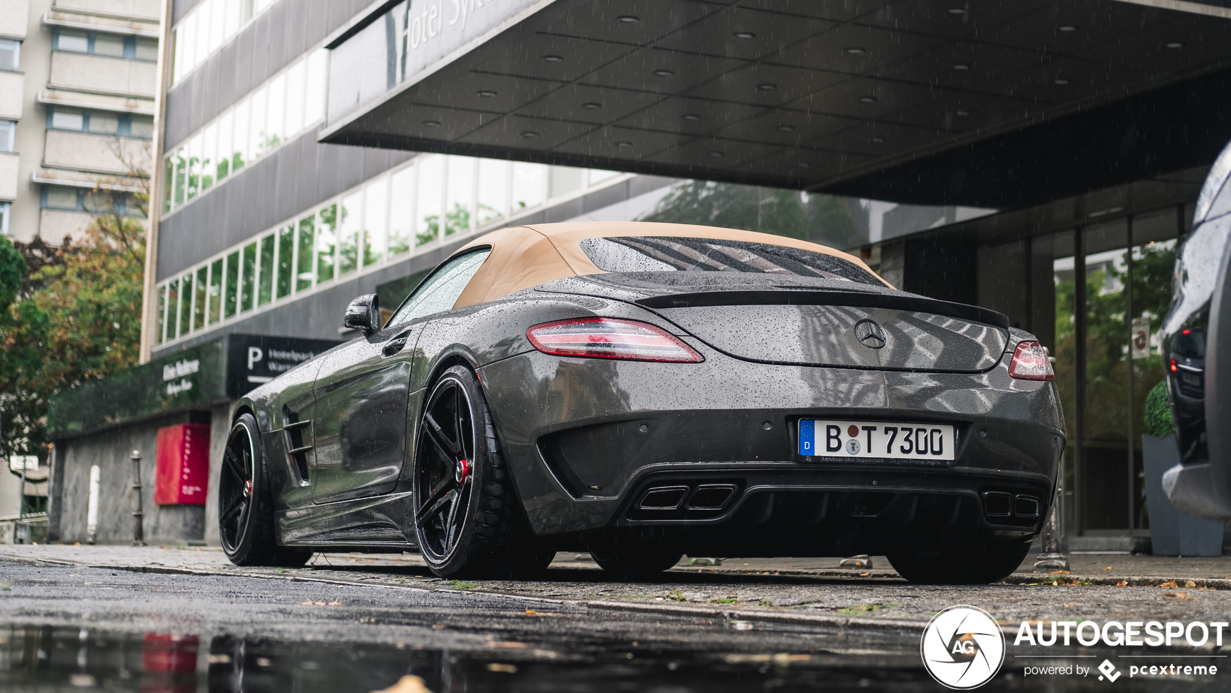 Mercedes-Benz MEC Design SLS AMG Roadster