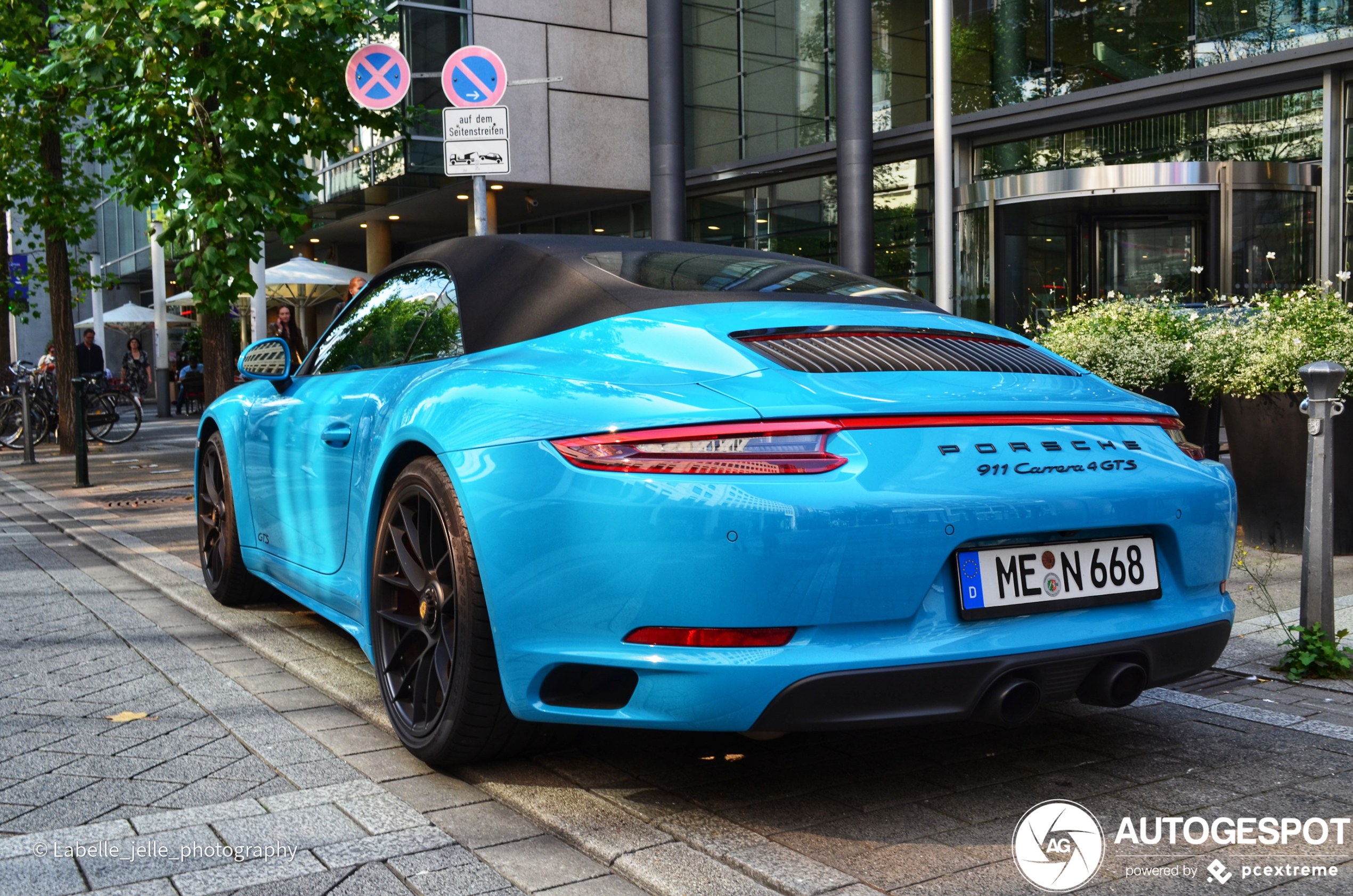 Porsche 991 Carrera 4 GTS Cabriolet MkII