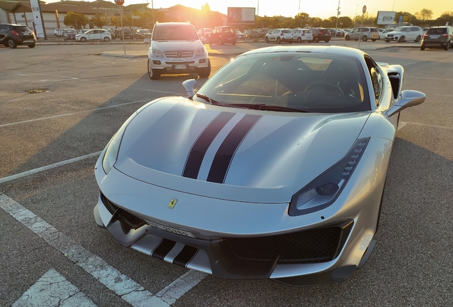 Ferrari 488 Pista