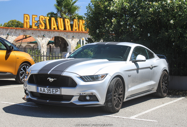 Ford Mustang GT 2015