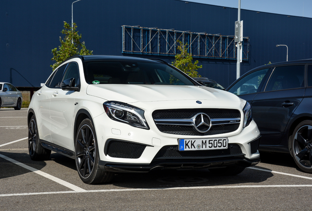 Mercedes-AMG GLA 45 X156