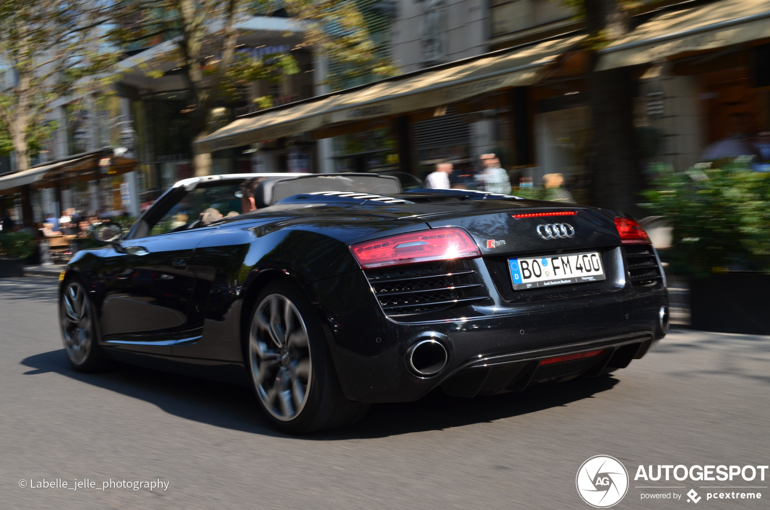 Audi R8 V8 Spyder 2013